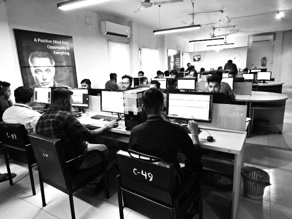 Modern Global Operations Centre